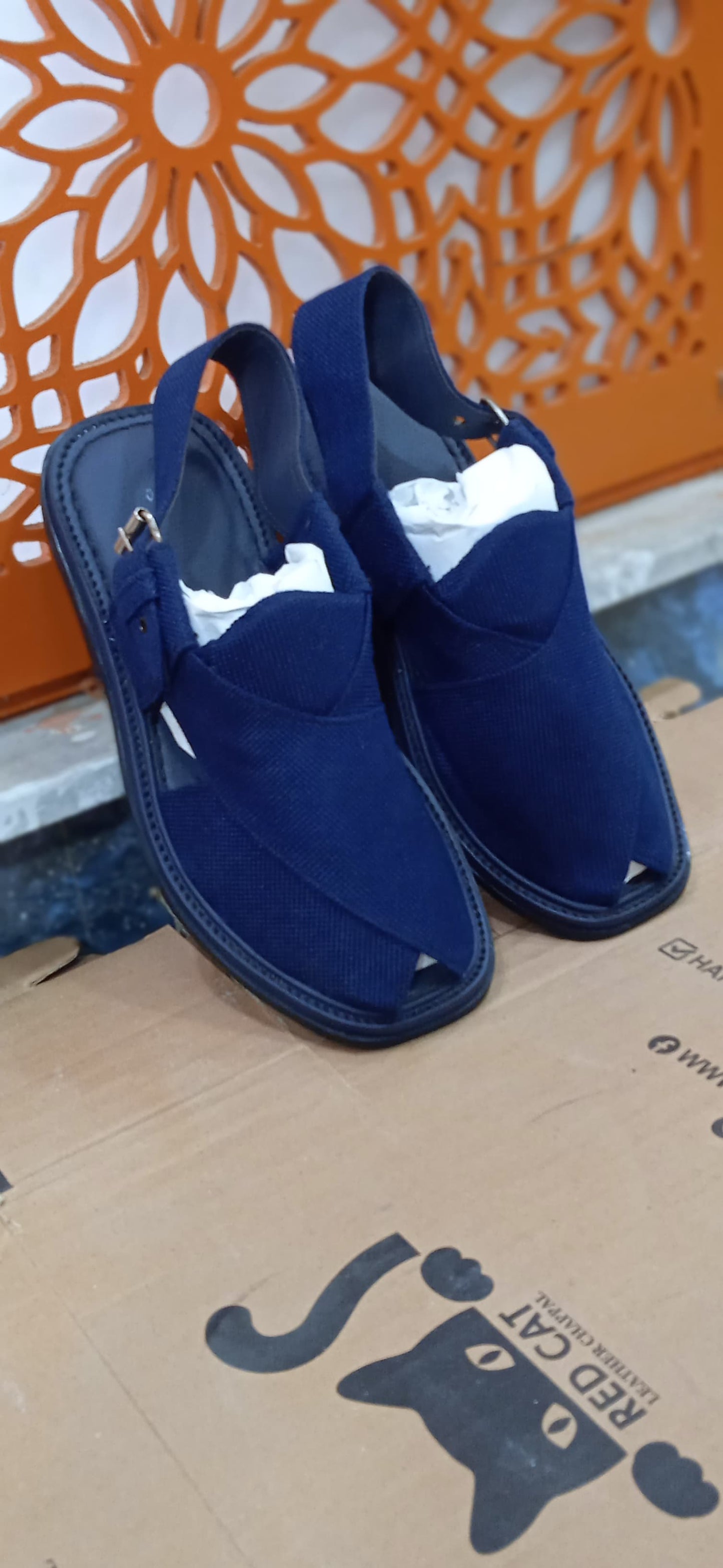 TRADITIONAL BLUE JEAN GOGO