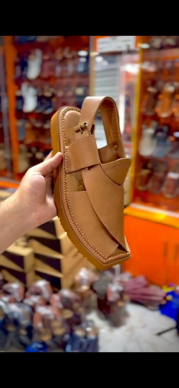 Cream sketcher sole kaftan