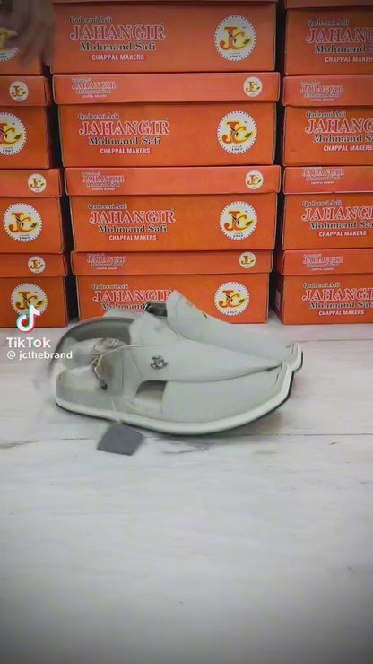 Grey Falcon chappal